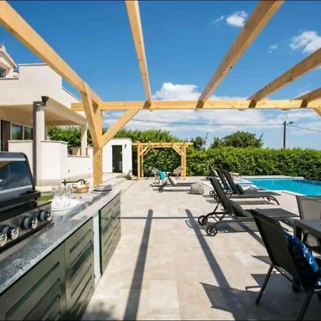 Apartamento Kastel *